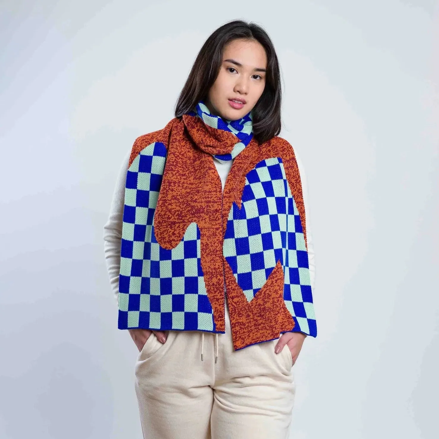 Checkerboard Spill Scarf by Verloop