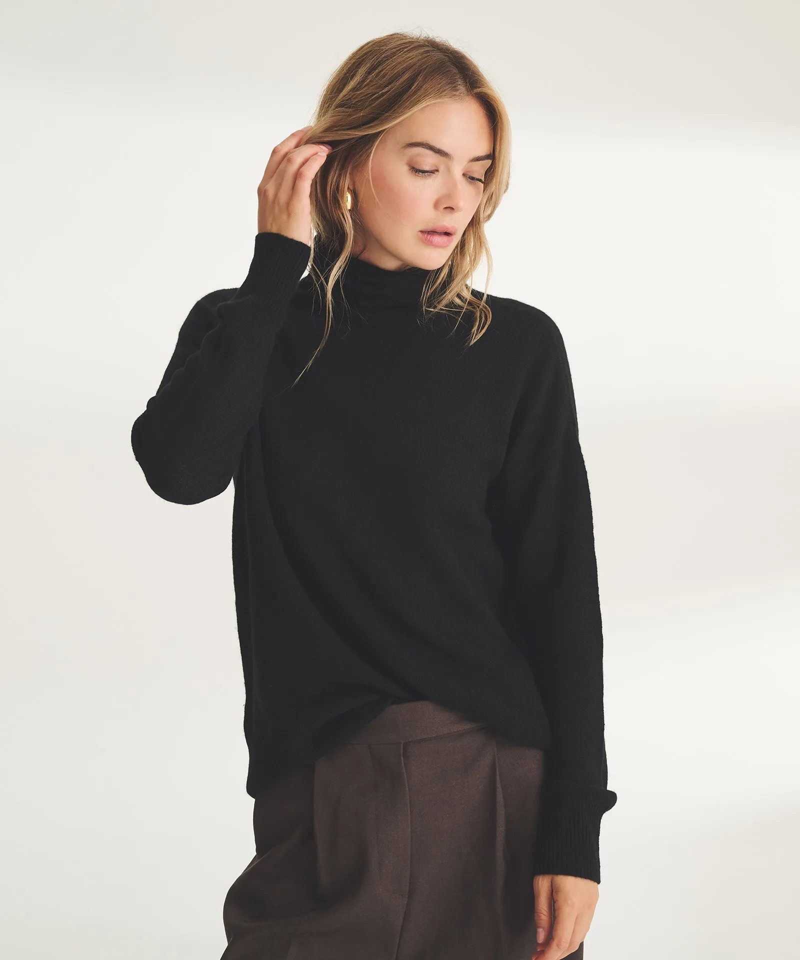 Featherweight Cashmere Turtleneck