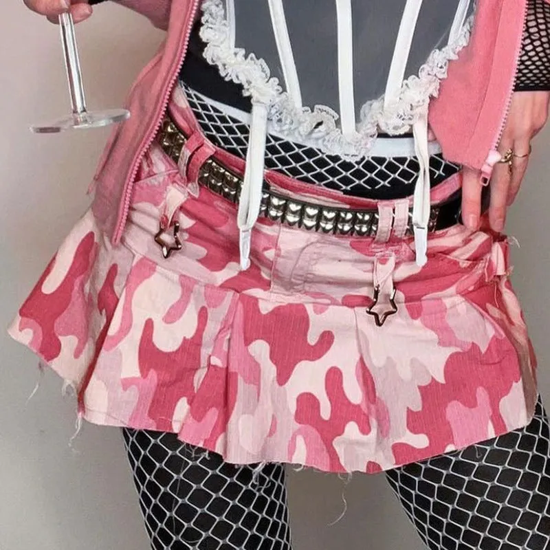 Trendy pink camouflage sexy short skirt urban leisure Star metal deco tassel edge